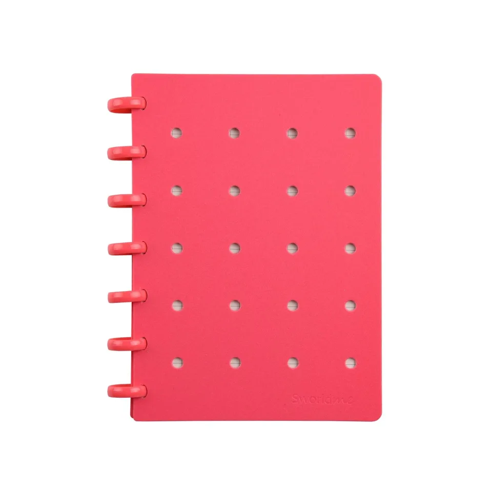 Carnet Sworld ME, A5, spirală, 80 pagini, cu 2 accesorii, roșu