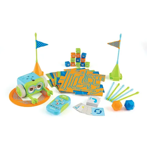 Robot pentru programare Learning Resources Botley 2.0, cu 77 accesorii, 1 senzor, baterii AAA