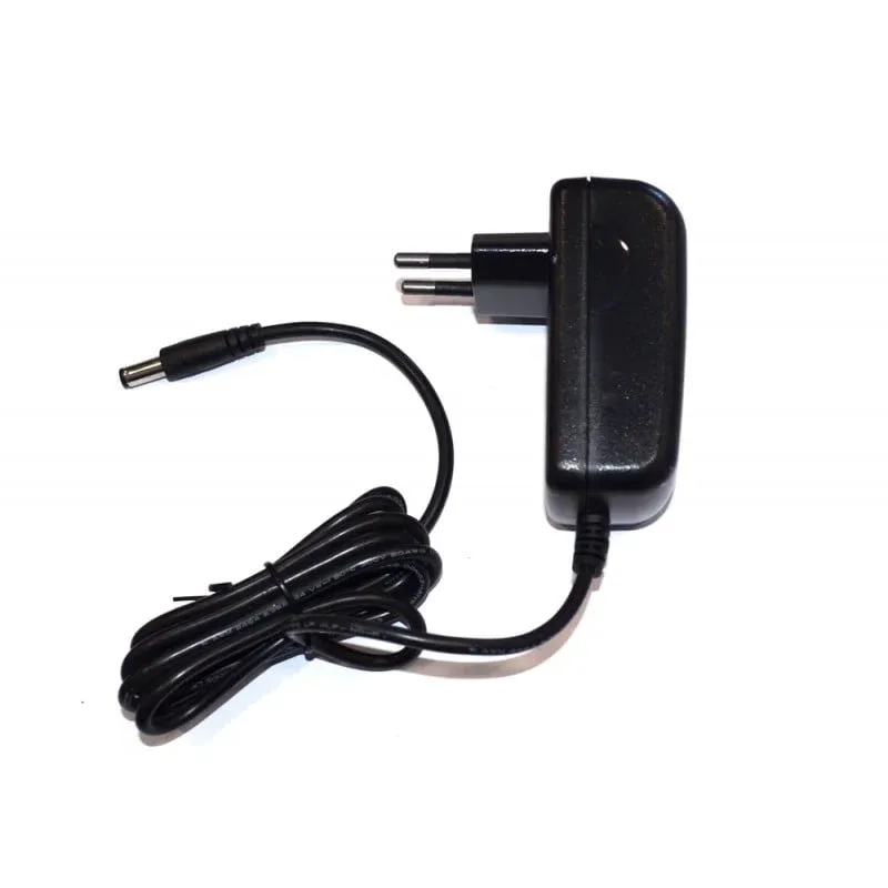 Încărcător pentru tabletă Vami, 220 V, jack 2.5 mm