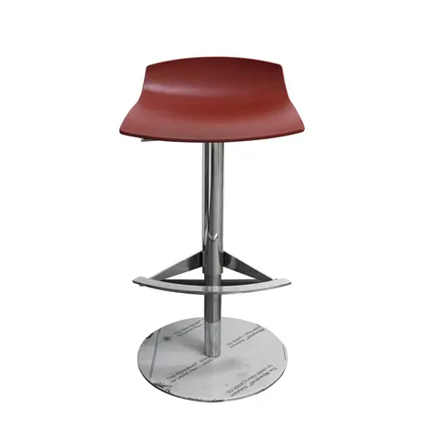 Scaun Bar RFG X-Treme B Pro, antracit și crom, exemplu asamblat