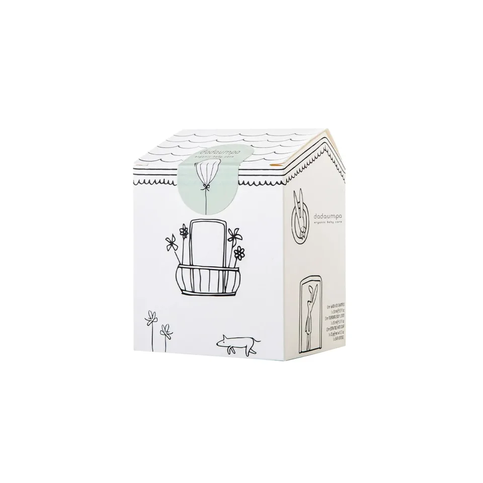 Set pentru bebeluși GFL Cosmetics Dadaumpa, șervețel umed, șampon, loțiune, burete pentru baie, 15 bucăți, 13 x 13 cm