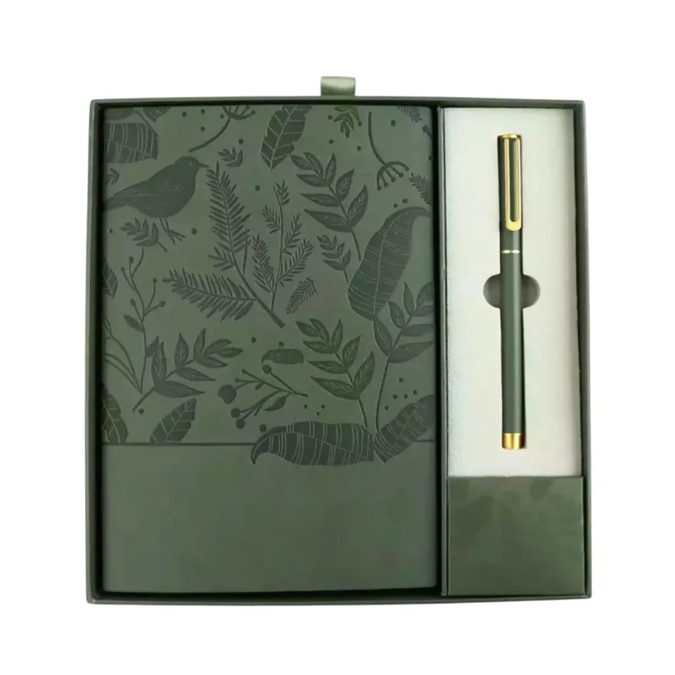 Set Caiet și Pix Floral Verde Măsliniu, în cutie, verde