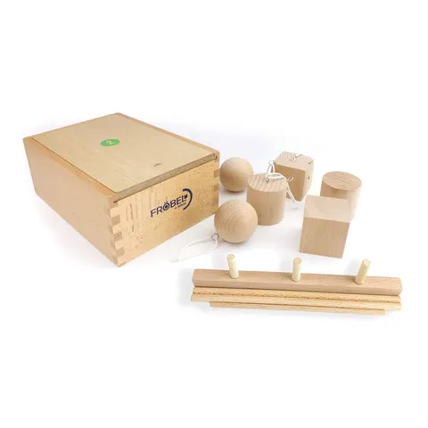 Beleduc Set Cadouri Froebel 1