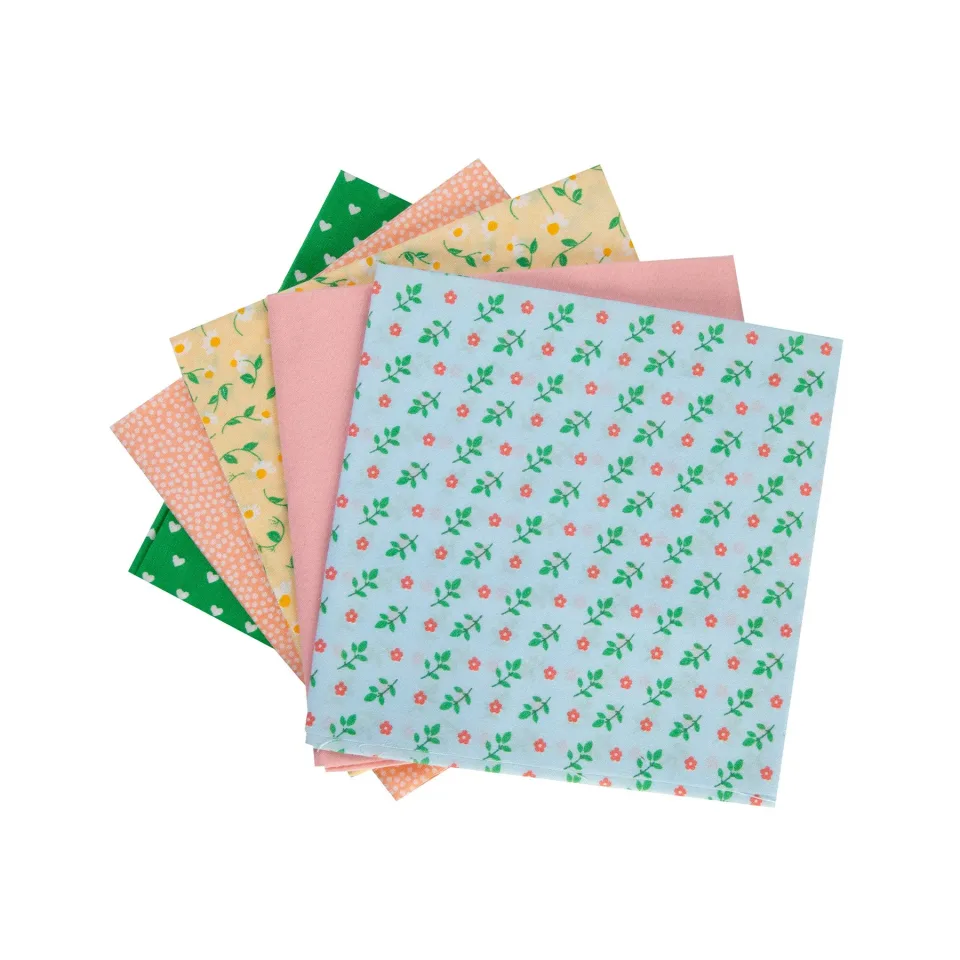 Craft ID Material textil cu flori și inimi, 100% poliester, 50 x 50 cm, 5 buc.