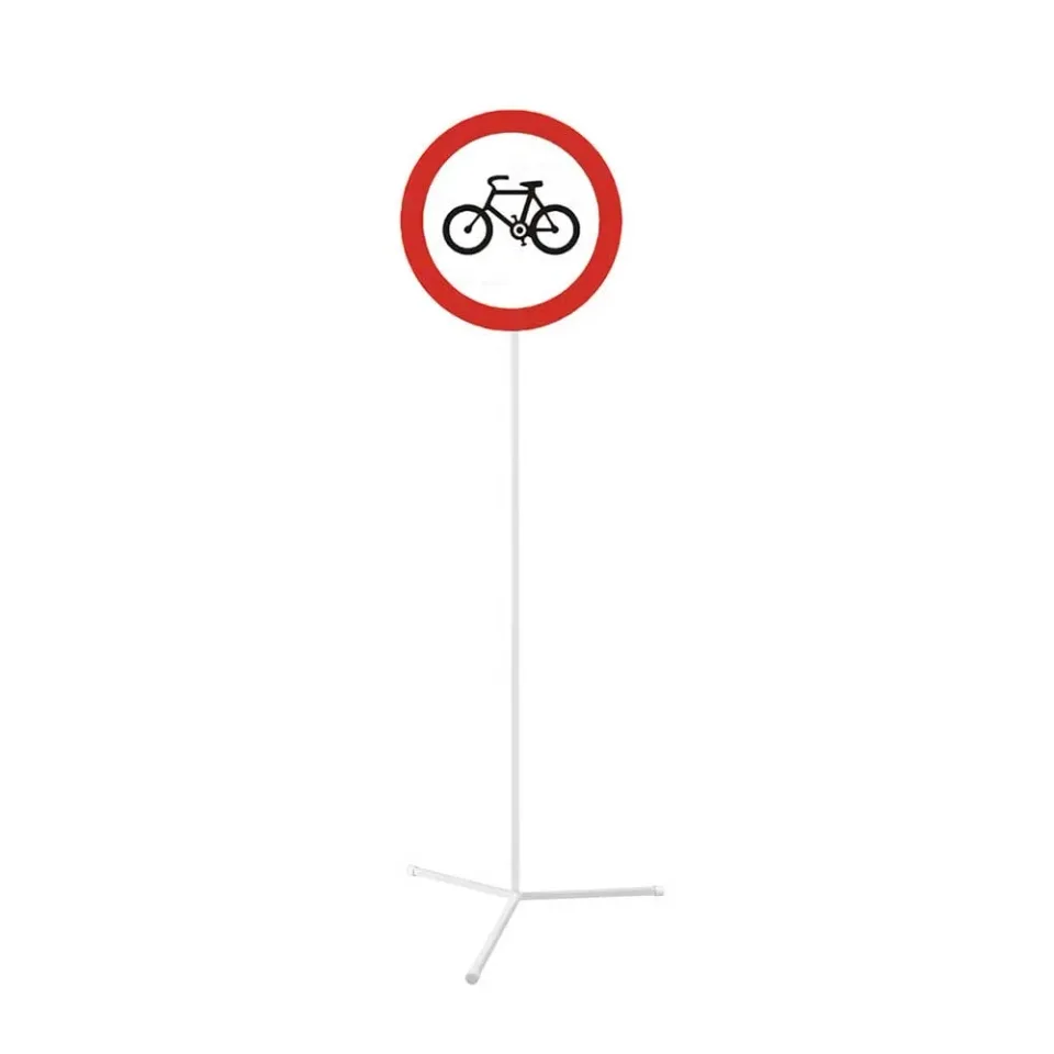 Indicator rutier B9 – Acces interzis bicicletelor, cu suport