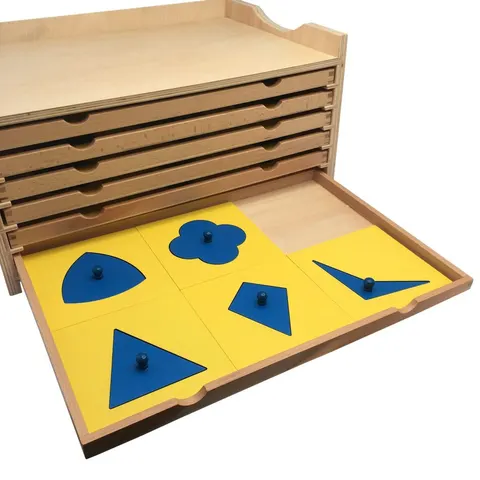 Dulap Montessori cu forme geometrice, lemn