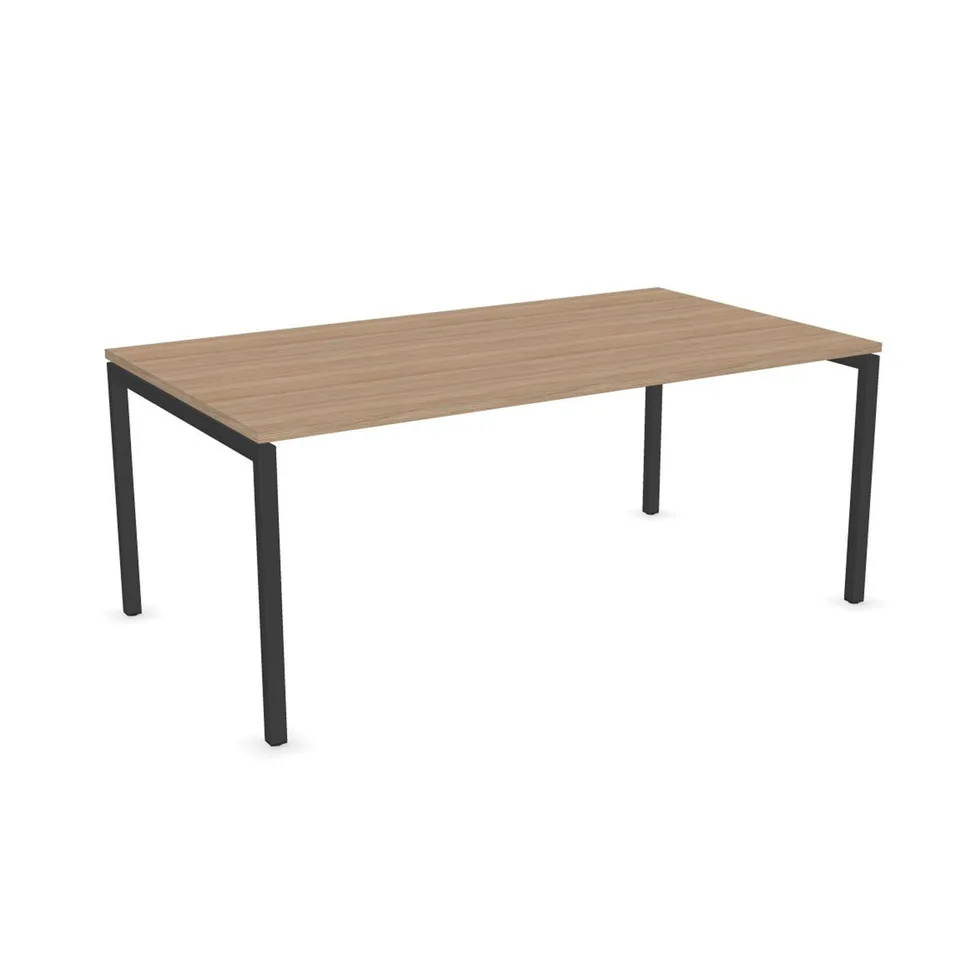 Birou Narbutas Nova Executive, 1800 x 1000 x 740 mm, chipboard 25 mm, melamină stejar chihlimbar, metal gri închis, picior U