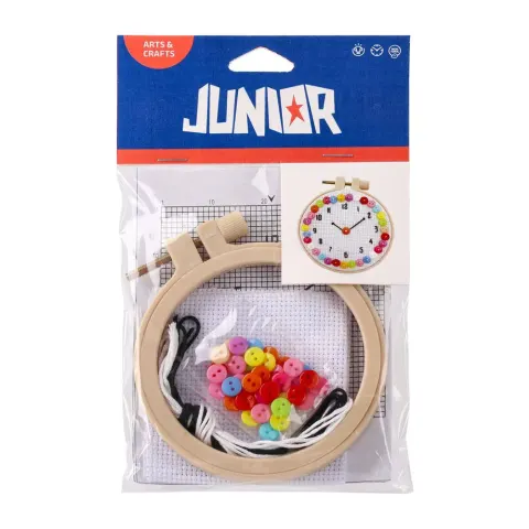 SET PENTRU BRODERIE JUNIOR CU CEAS CU NĂSTURI